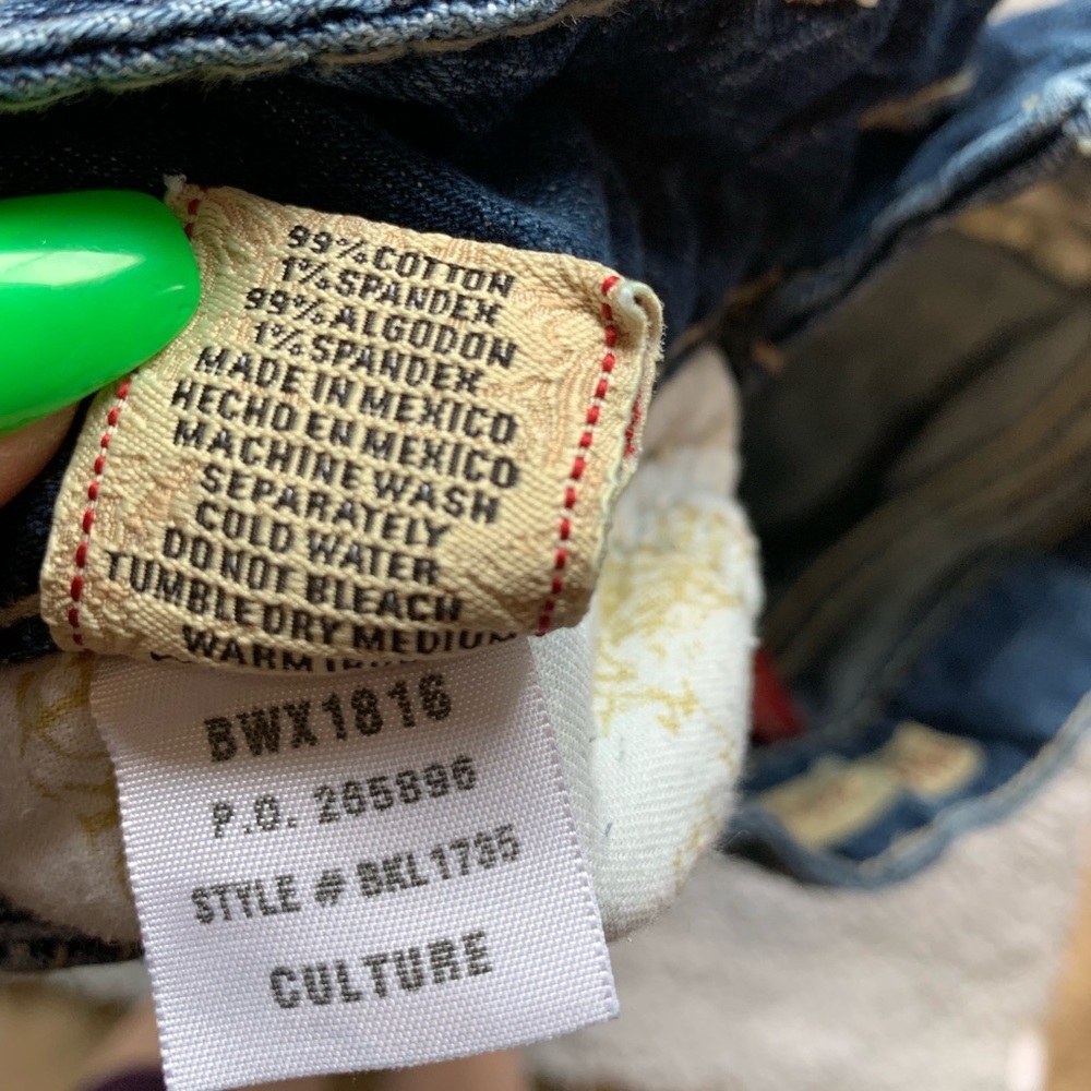 BKE Denim Capris - Picture 8 of 8